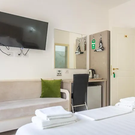 Hotel Le Monde 2