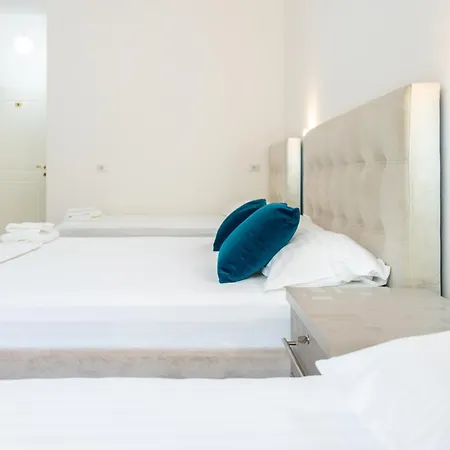 Hotel Le Monde 2 Borsh
